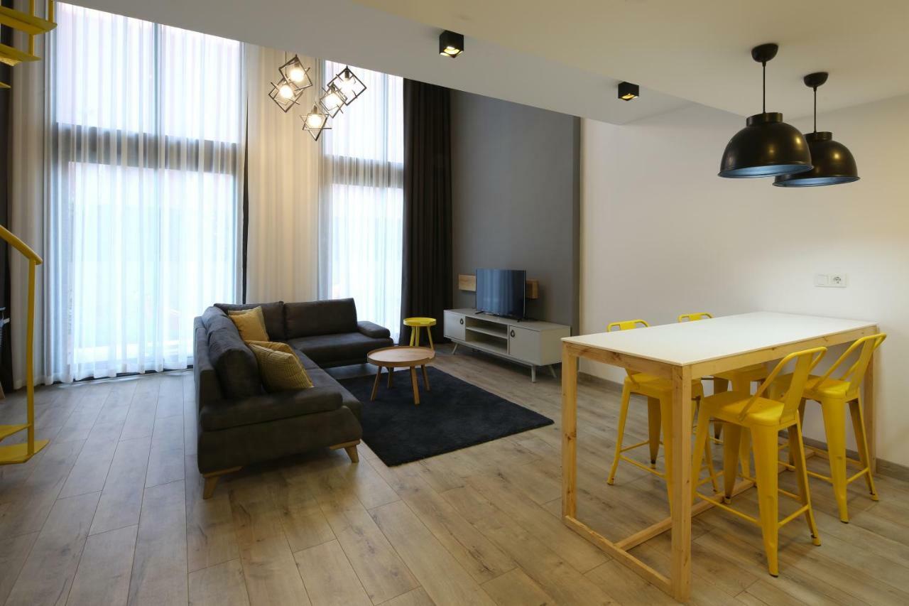 Coordinat Suits Appartement İzmir